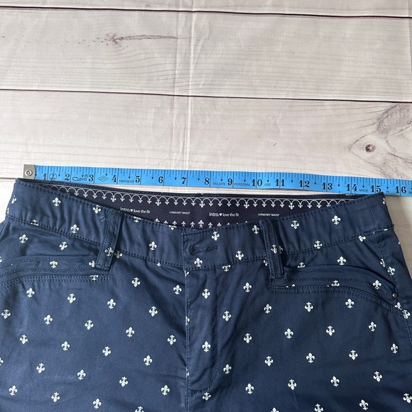 Intro “Love the Fit” Comfort Waist Ankle Pants – Size 6 – Navy with White Print - Picture 4 of 8